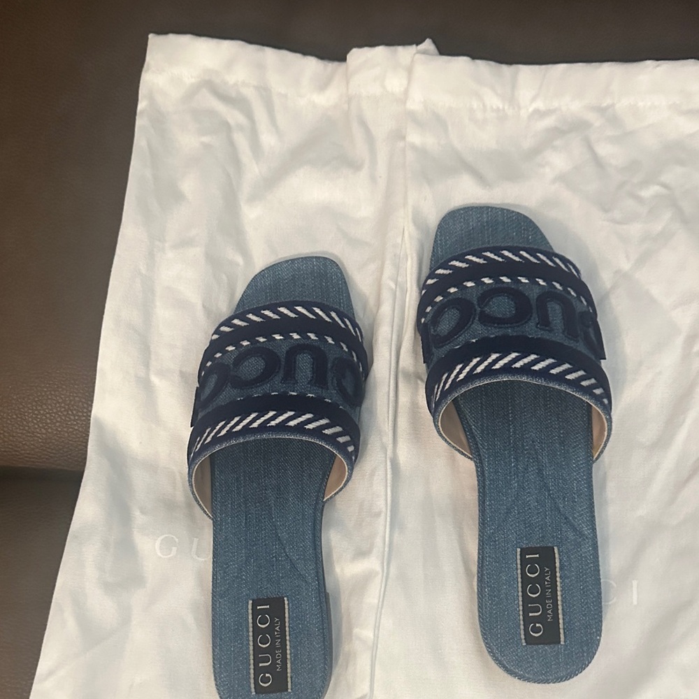 Gucci Blue Denim Slide Sandals with White Braided Trim - Picture 5 of 5